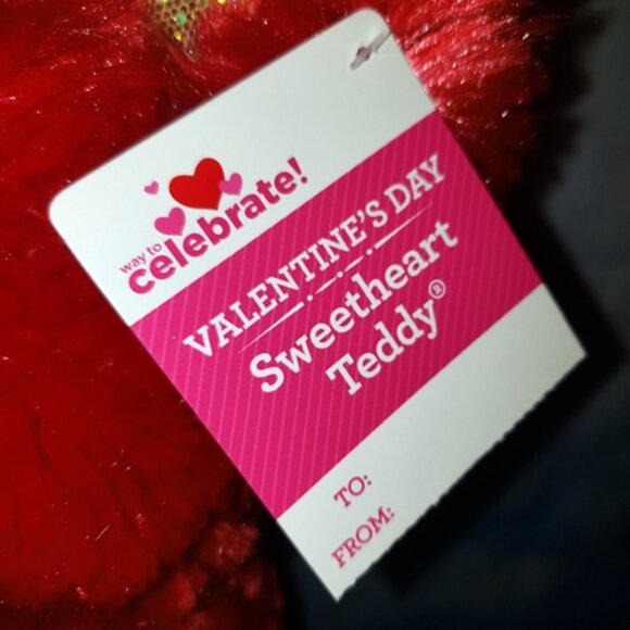 Sweetheart Teddy - 2022 Valentine’s Day Red Plush Teddy NWT - Picture 3 of 5
